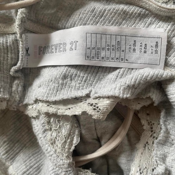 forever 21 grey crop top - Picture 3 of 3